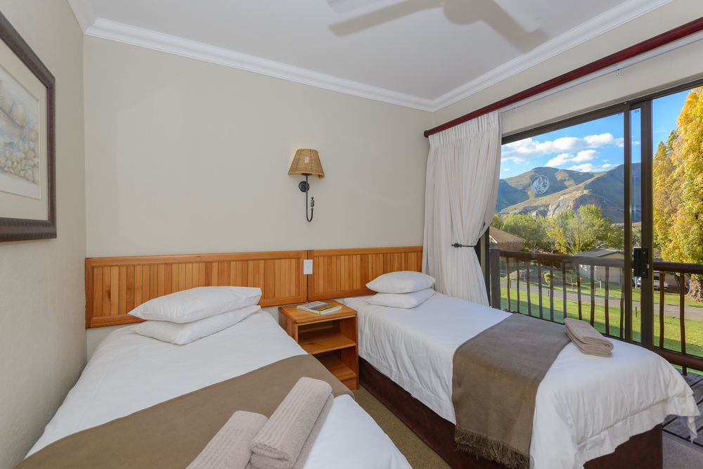 Kiara Lodge Clarens Kültér fotó